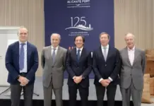 Alicante abre una gran exposición por los 125 años de su Autoridad Portuaria Exposición conmemorativa en la Autoridad Portuaria de Alicante, sobre su historia y patrimonio
