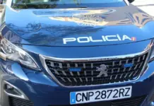 Policía Nacional en una imagen de archivo, con uniformados en la vía pública.